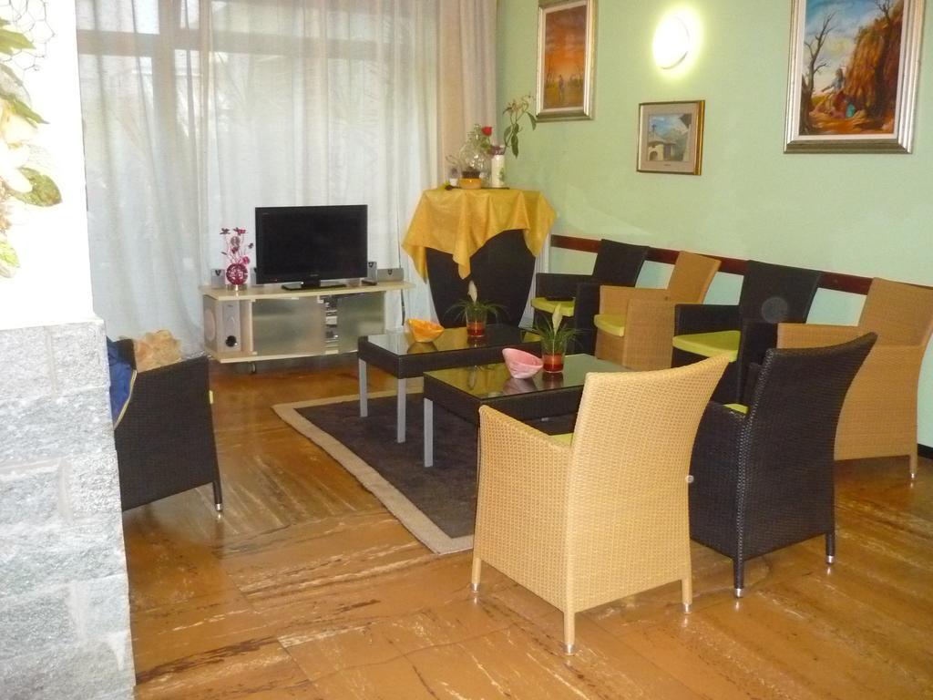 Hotel Europa Arma di Taggia Εξωτερικό φωτογραφία